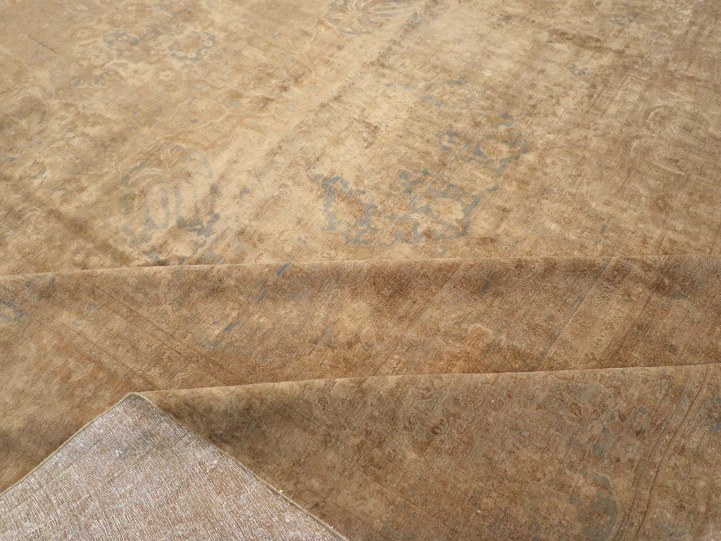 Antique Persian Lavar Kerman Carpet, No.17126 - Galerie Shabab