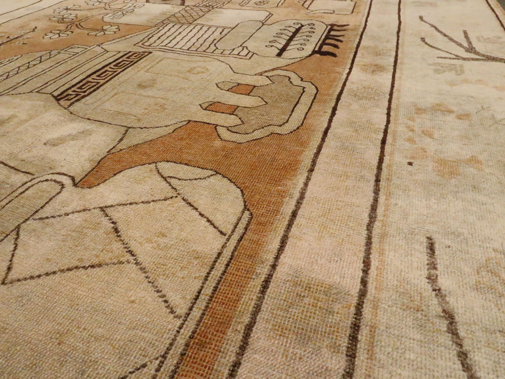 Vintage East Turkestan Khotan Pictorial Carpet, No.17142 - Galerie Shabab