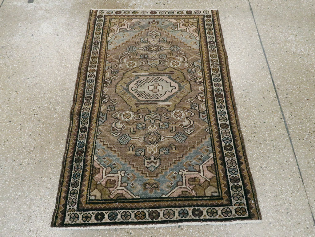 Vintage Persian Malayer Rug, No.17143 - Galerie Shabab