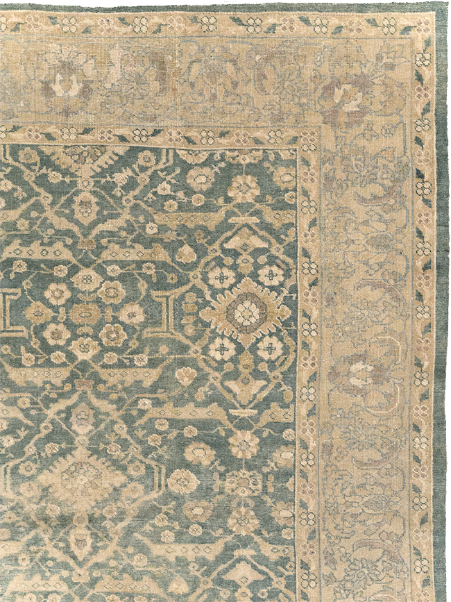 Antique Persian Mahal Room Size Carpet, No.17150 - Galerie Shabab