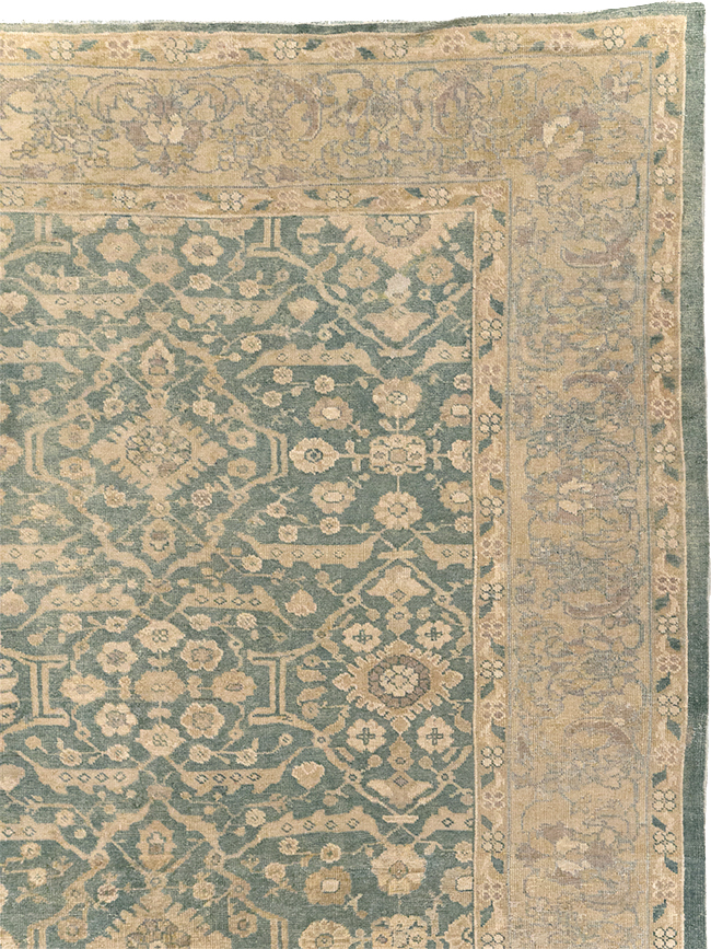 Antique Persian Mahal Room Size Carpet, No.17150 - Galerie Shabab