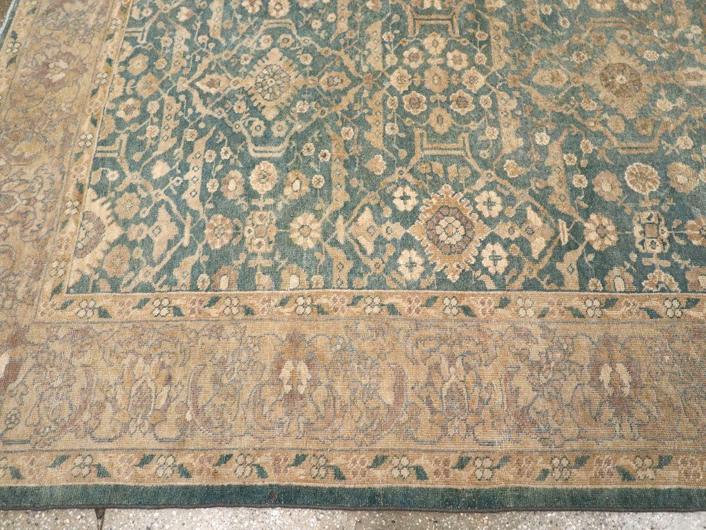 Antique Persian Mahal Room Size Carpet, No.17150 - Galerie Shabab