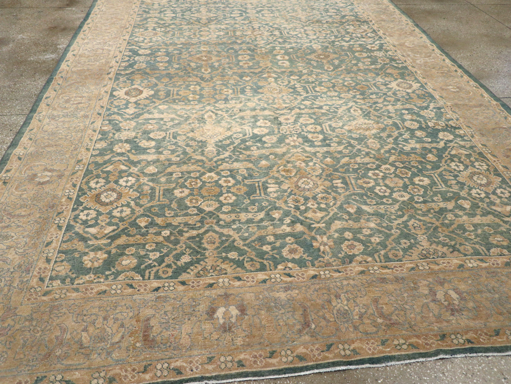 Antique Persian Mahal Room Size Carpet, No.17150 - Galerie Shabab