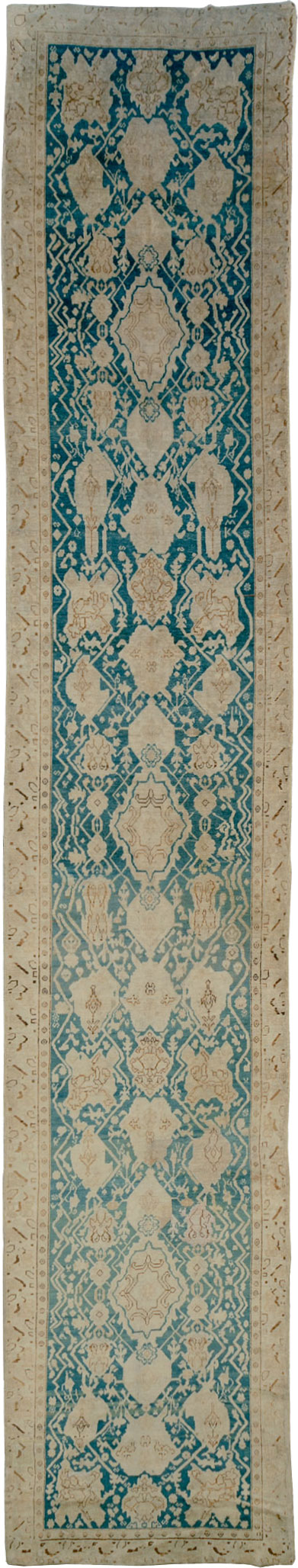Vintage Turkish Borlou Runner, No.17153 - Galerie Shabab