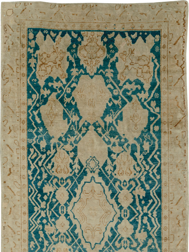 Vintage Turkish Borlou Runner, No.17153 - Galerie Shabab