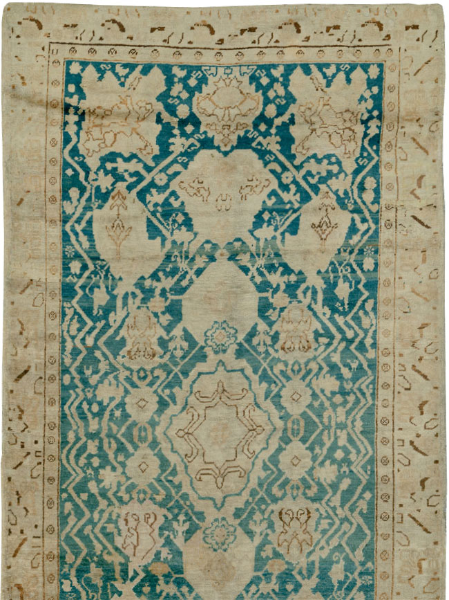 Vintage Turkish Borlou Runner, No.17153 - Galerie Shabab