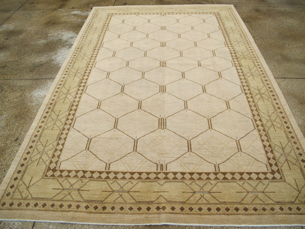 Vintage Persian Tabriz Modernist Carpet, No.17156 - Galerie Shabab