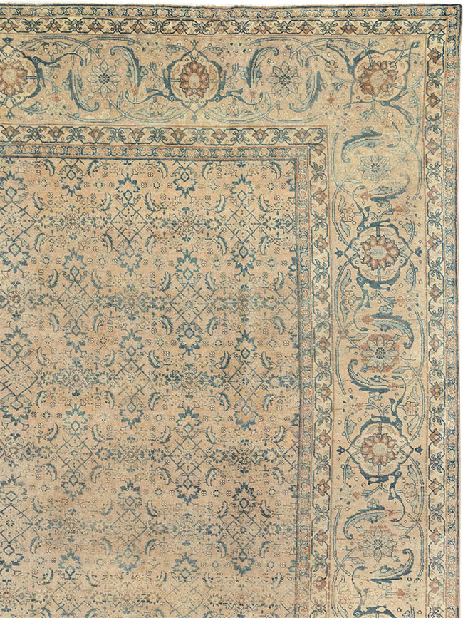 Antique Persian Tabriz Carpet, No.17171 - Galerie Shabab