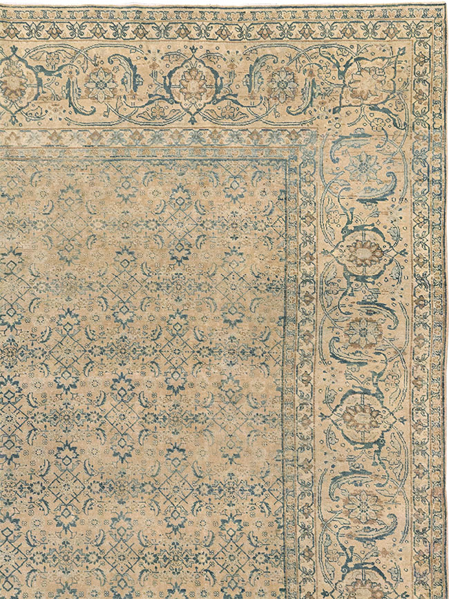 Antique Persian Tabriz Carpet, No.17171 - Galerie Shabab