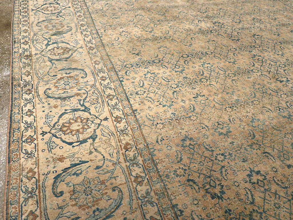 Antique Persian Tabriz Carpet, No.17171 - Galerie Shabab