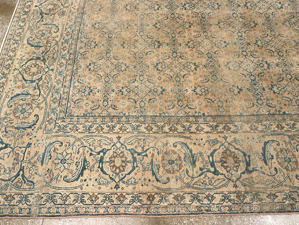 Antique Persian Tabriz Carpet, No.17171 - Galerie Shabab