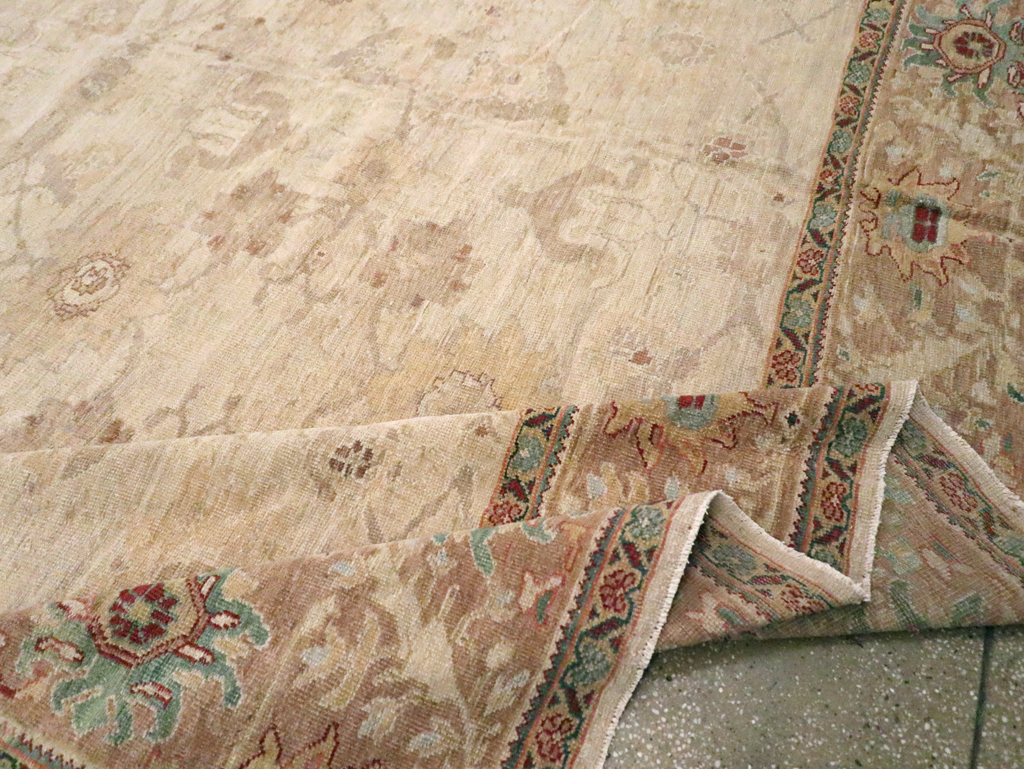 Antique Persian Mahal Carpet, No.17174 - Galerie Shabab