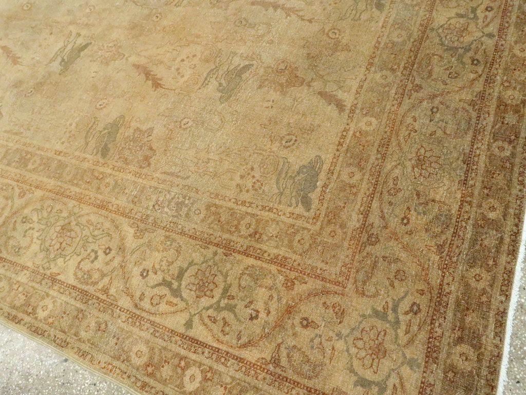 Antique Persian Tabriz Room Size Carpet, No.17181 - Galerie Shabab