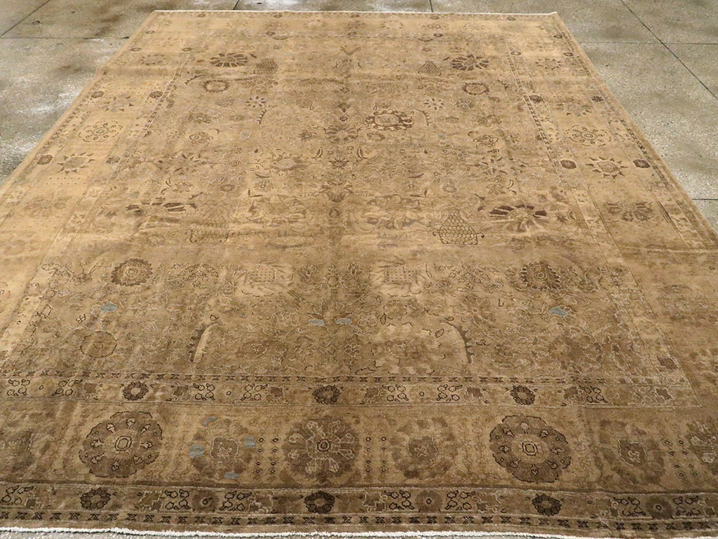 Antique Persian Tabriz Carpet, No.17183 - Galerie Shabab