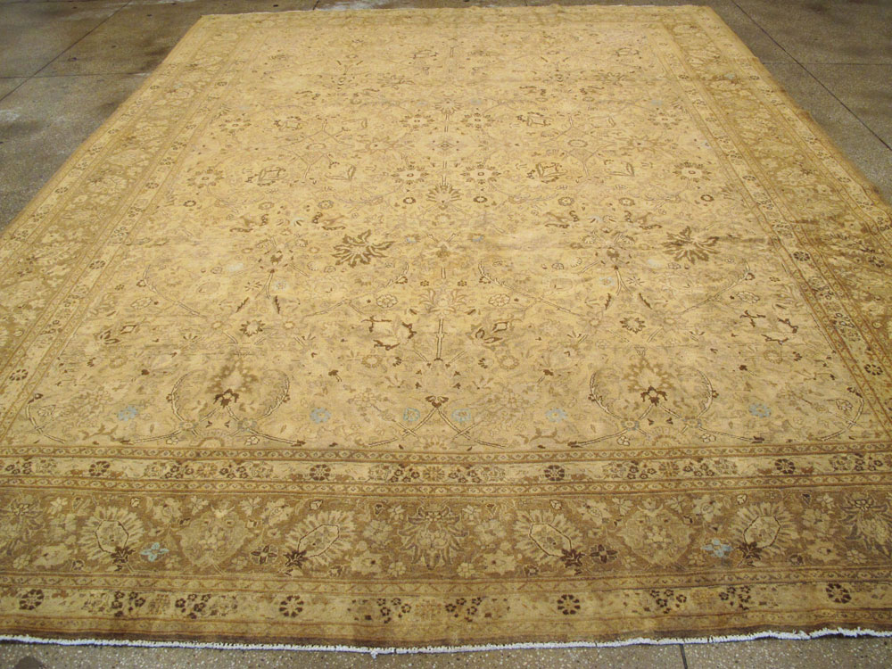 Antique Persian Tabriz Carpet, No.17189 - Galerie Shabab