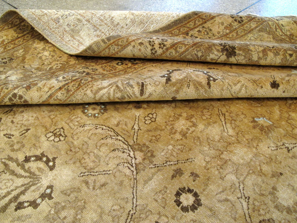 Antique Persian Tabriz Carpet, No.17189 - Galerie Shabab