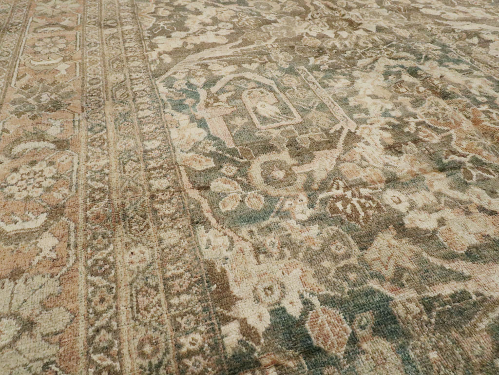 Antique Persian Mahal Carpet, No.17200 - Galerie Shabab