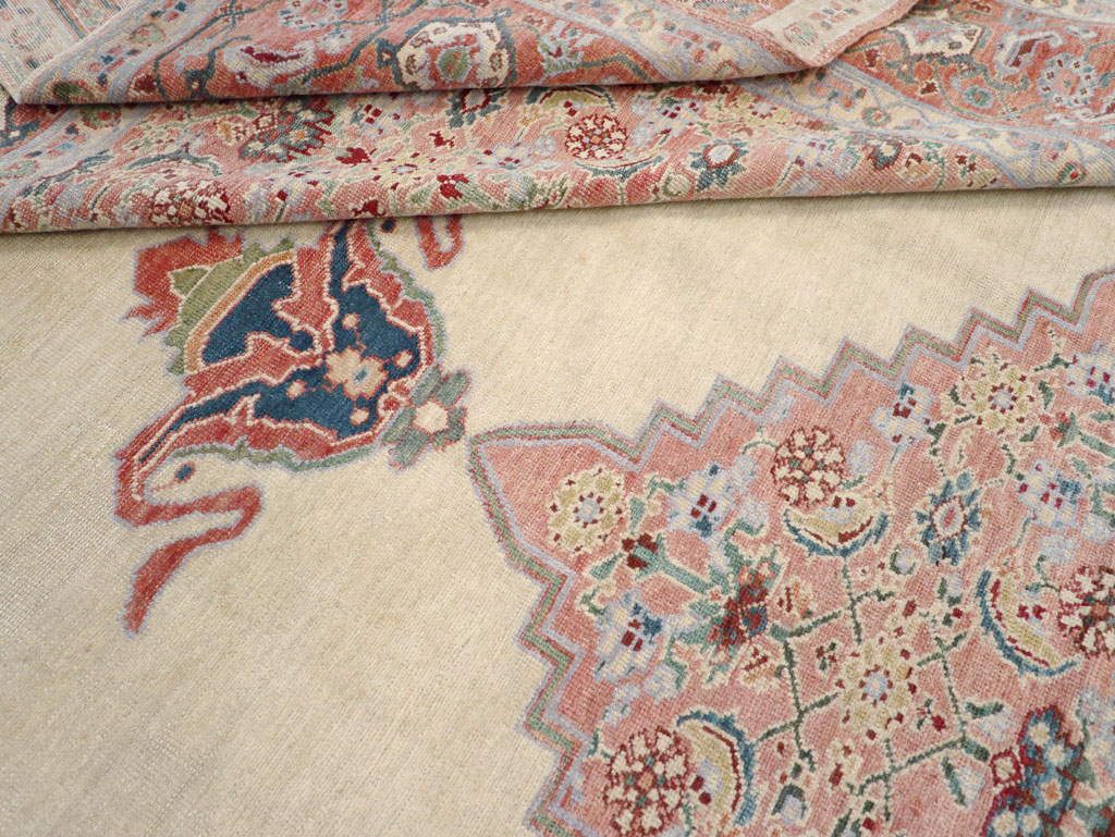 Antique Persian Serapi Room Size Carpet, No.17202 - Galerie Shabab