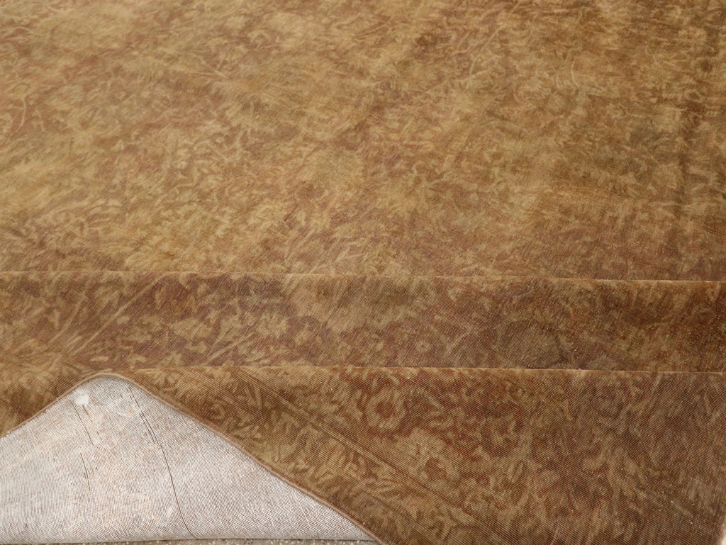 Antique Indian Lahore Oversize Carpet, No.17203 - Galerie Shabab