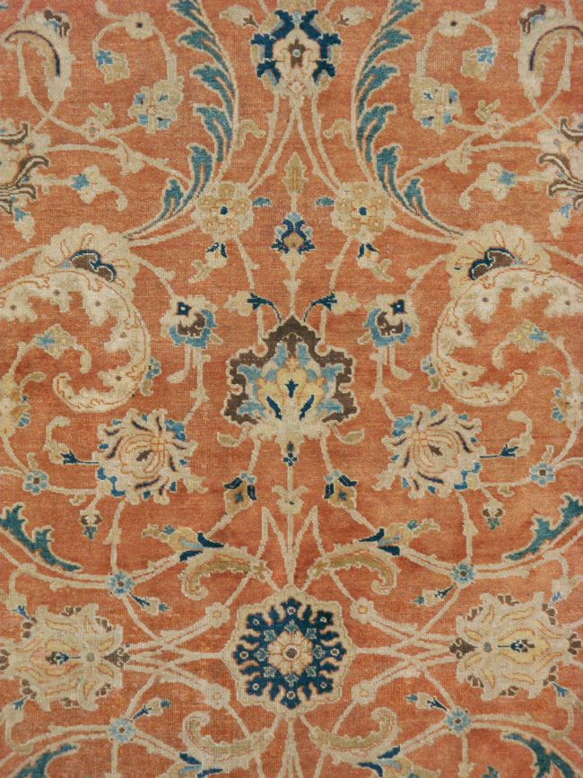 Antique Persian Tabriz Accent Carpet, No.17212 - Galerie Shabab