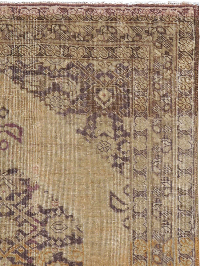 Antique Persian Tabriz Rug, No.17216 - Galerie Shabab