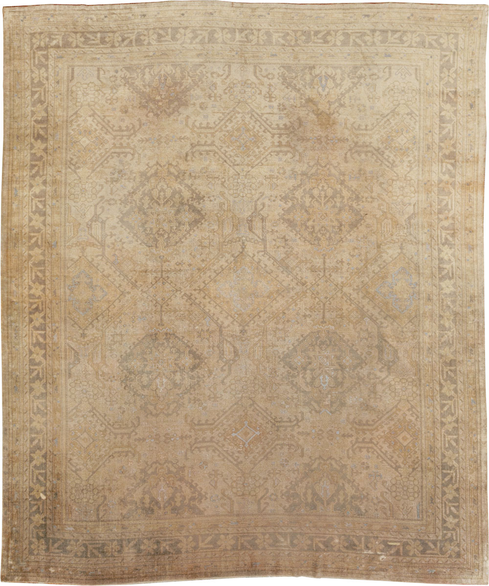 Antique Turkish Oushak Carpet, No.17226 - Galerie Shabab