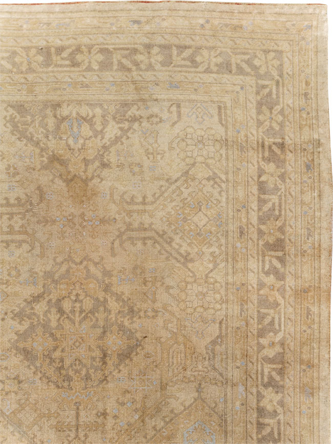 Antique Turkish Oushak Carpet, No.17226 - Galerie Shabab