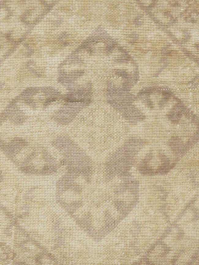 Antique Turkish Oushak Rug, No.17227 - Galerie Shabab