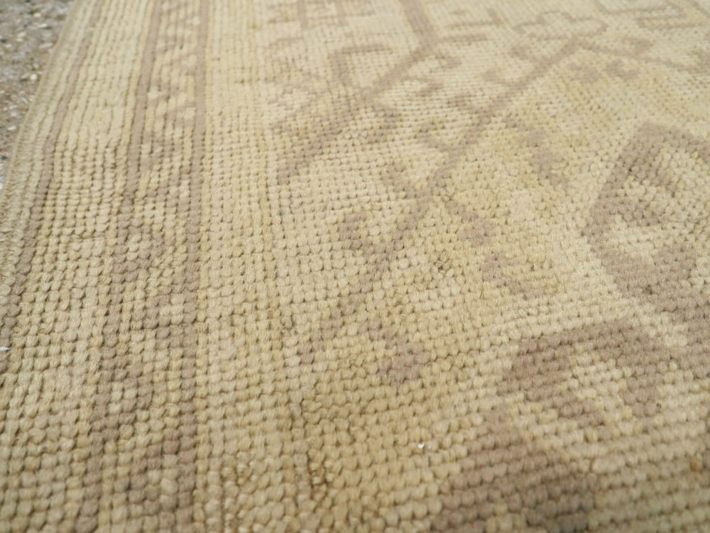 Antique Turkish Oushak Rug, No.17227 - Galerie Shabab