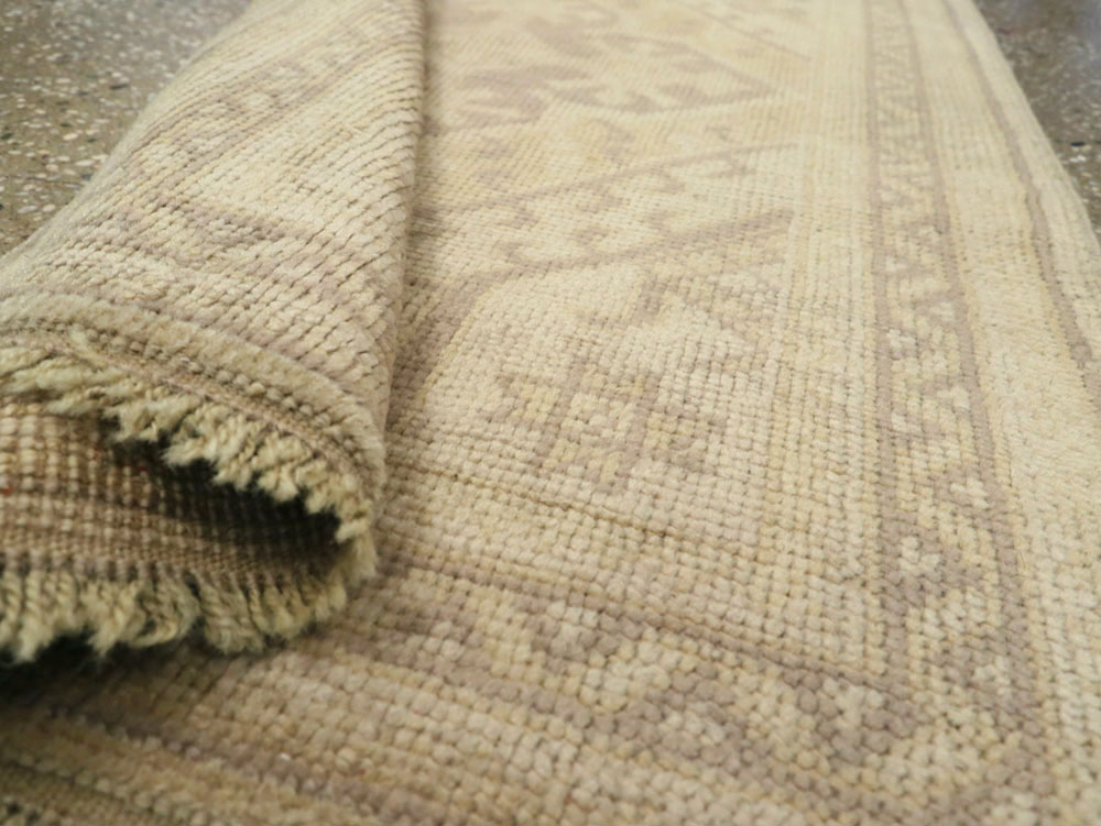 Antique Turkish Oushak Rug, No.17227 - Galerie Shabab