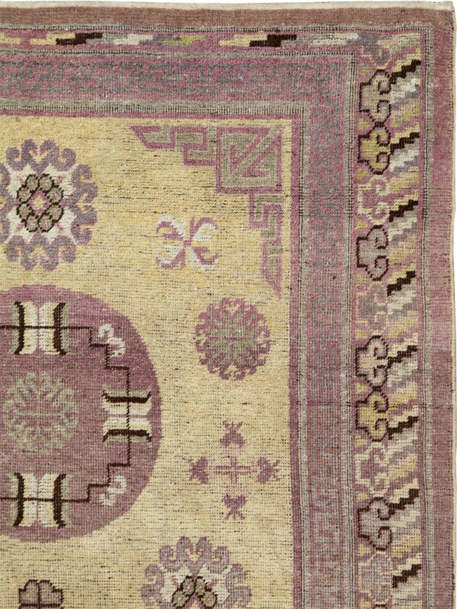 Antique East Turkestan Khotan Gallery Rug, No.17231 - Galerie Shabab