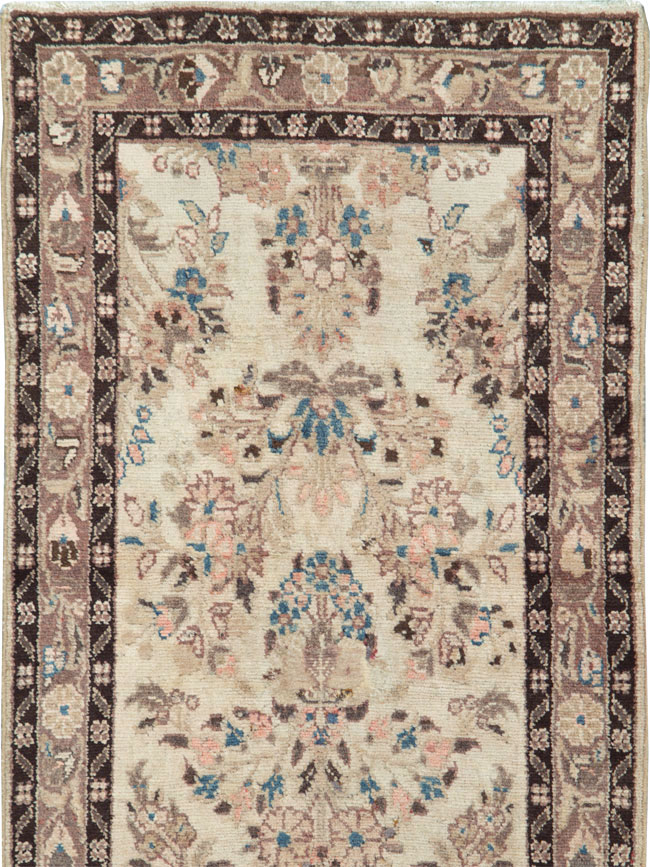 Vintage Persian Hamadan Runner, No.17234 - Galerie Shabab