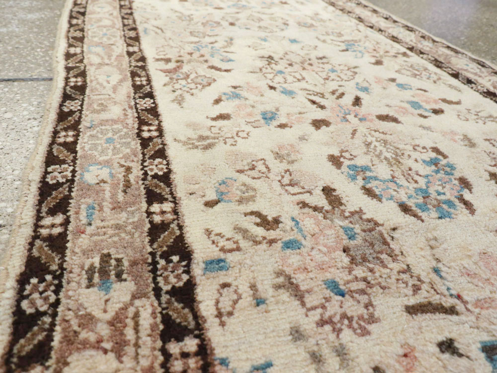 Vintage Persian Hamadan Runner, No.17234 - Galerie Shabab