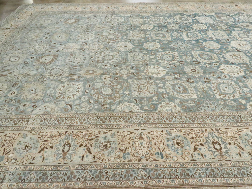 Antique Persian Tabriz Carpet, No.17235 - Galerie Shabab
