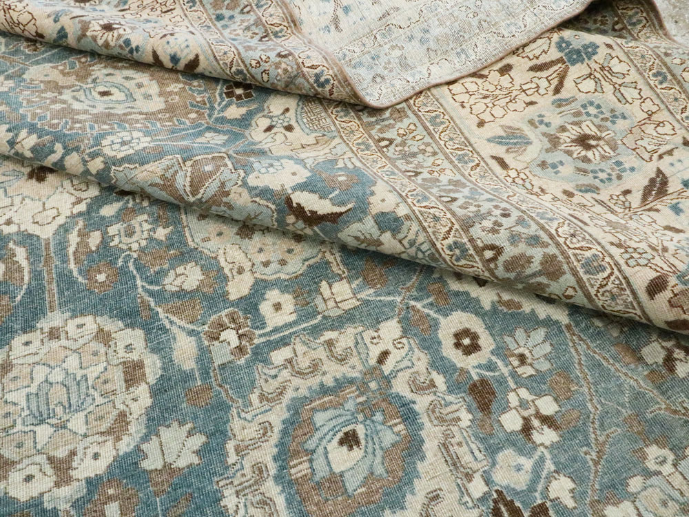 Antique Persian Tabriz Carpet, No.17235 - Galerie Shabab