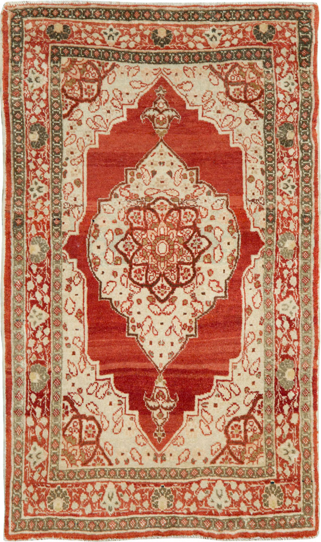 Antique Persian Tabriz Hagi Jalili Rug, No.17248 - Galerie Shabab