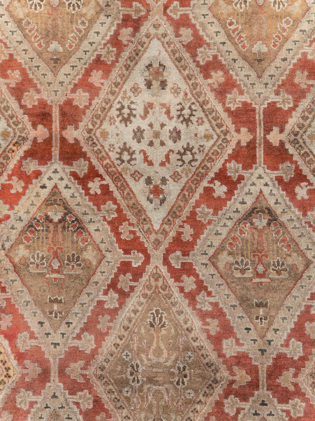 Vintage Indian Lahore Room Size Carpet, No.17256 - Galerie Shabab