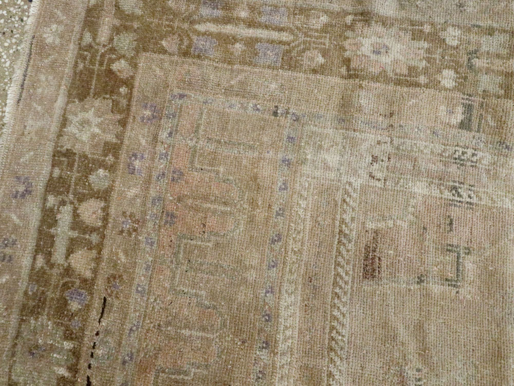 Antique Turkish Oushak Carpet, No.17323 - Galerie Shabab