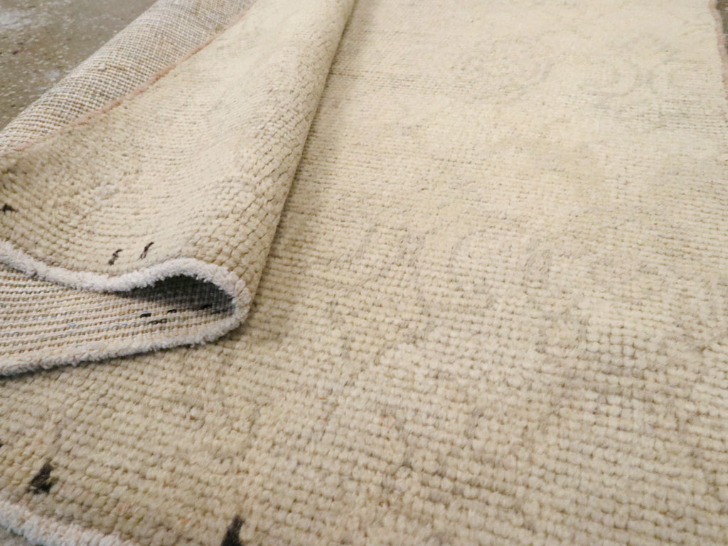 Vintage Turkish Anatolian Rug, No.17324 - Galerie Shabab