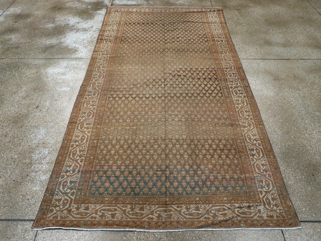 Vintage Persian Malayer Gallery Carpet, No.17326 - Galerie Shabab