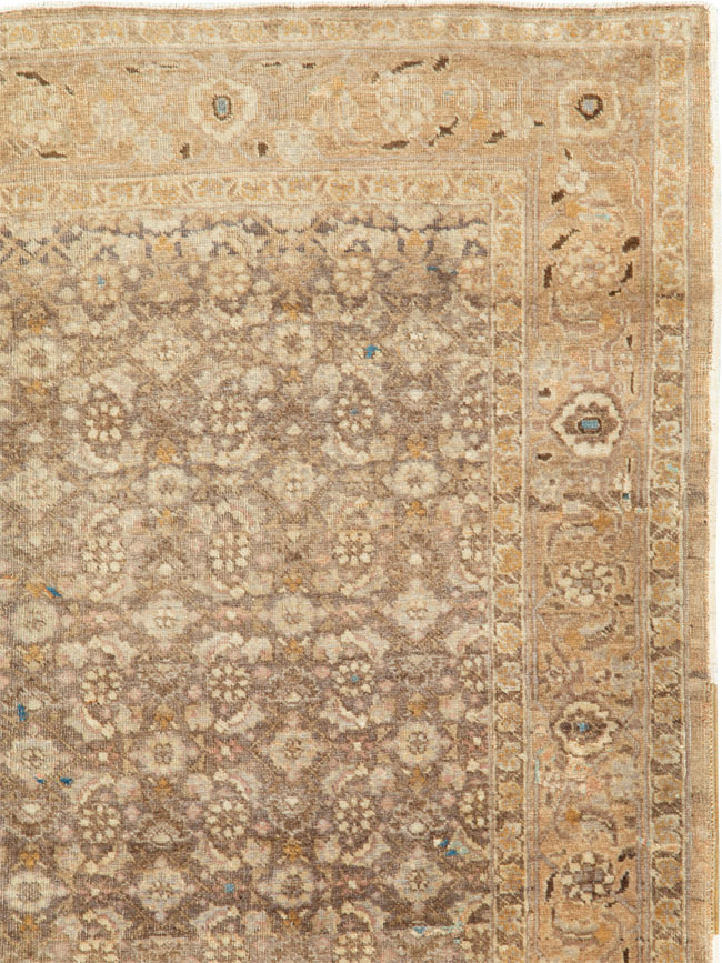 Antique Persian Tabriz Square Rug, No.17327 - Galerie Shabab