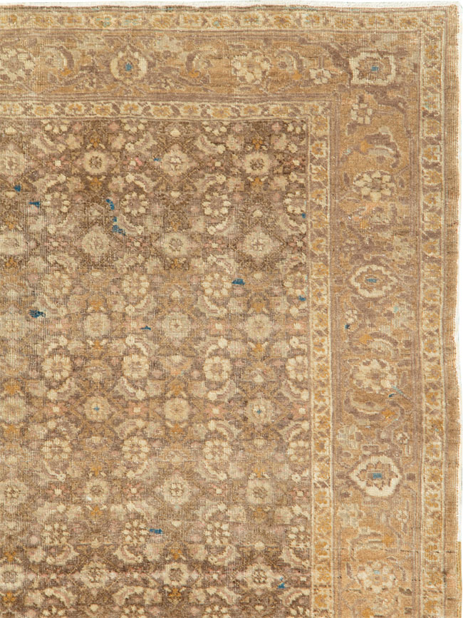 Antique Persian Tabriz Square Rug, No.17327 - Galerie Shabab