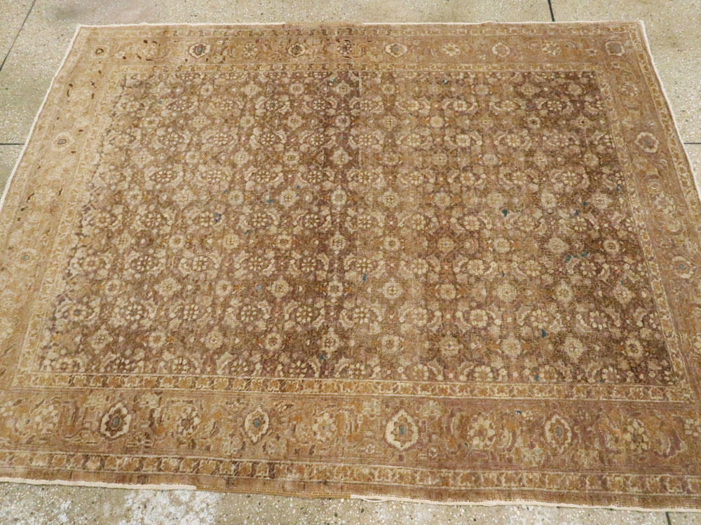 Antique Persian Tabriz Square Rug, No.17327 - Galerie Shabab