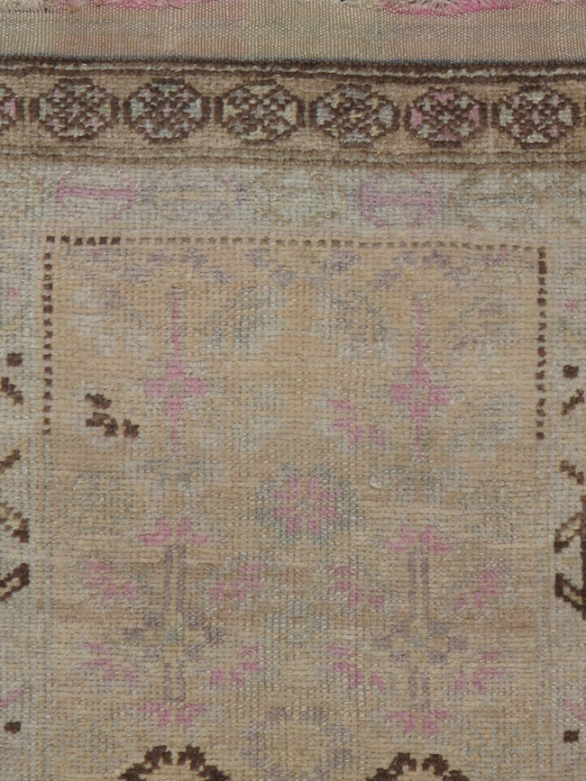 Antique Oushak Runner, No.17333 - Galerie Shabab