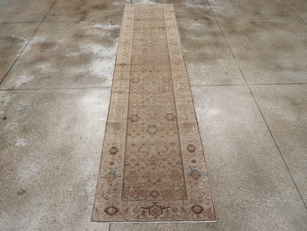 Vintage Persian Malayer Runner, No.17335 - Galerie Shabab
