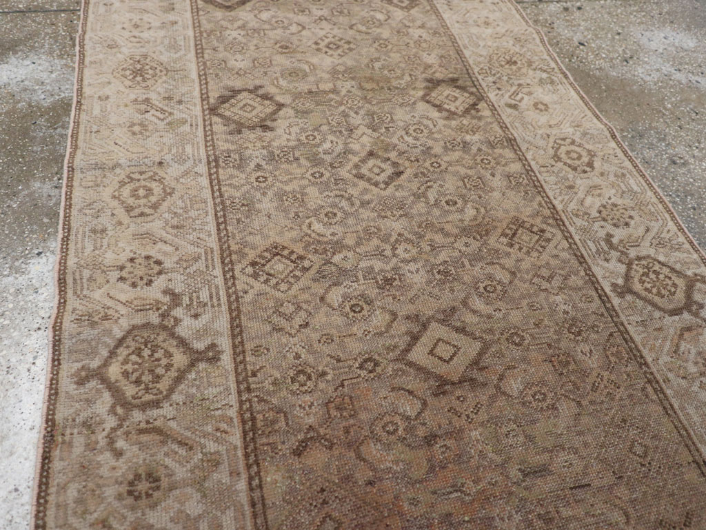 Vintage Persian Malayer Runner, No.17335 - Galerie Shabab