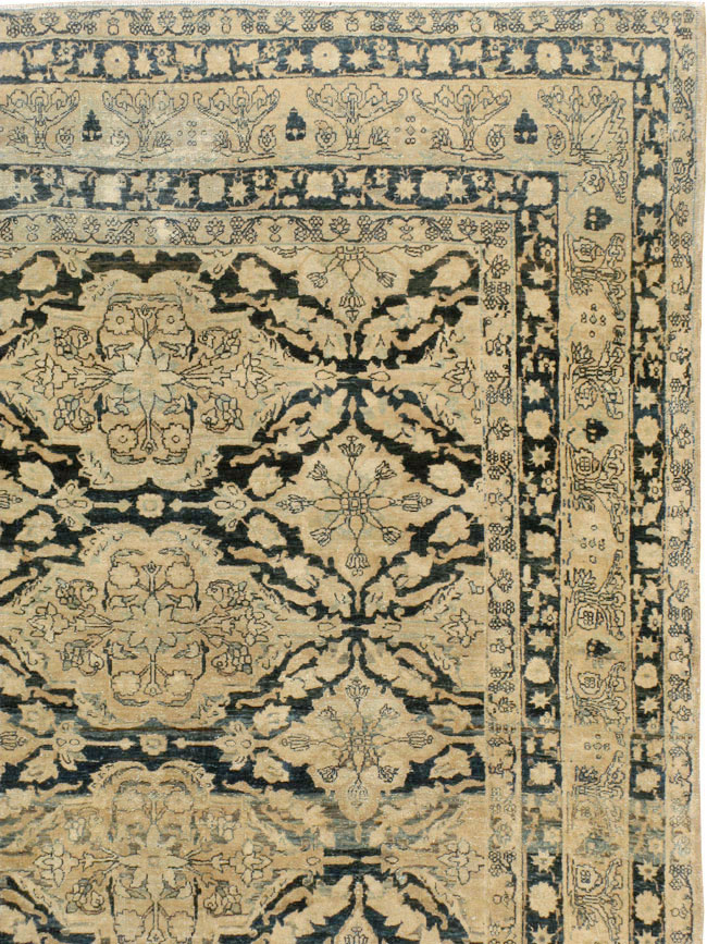 Antique Lavar Kerman Carpet, No.17360 - Galerie Shabab