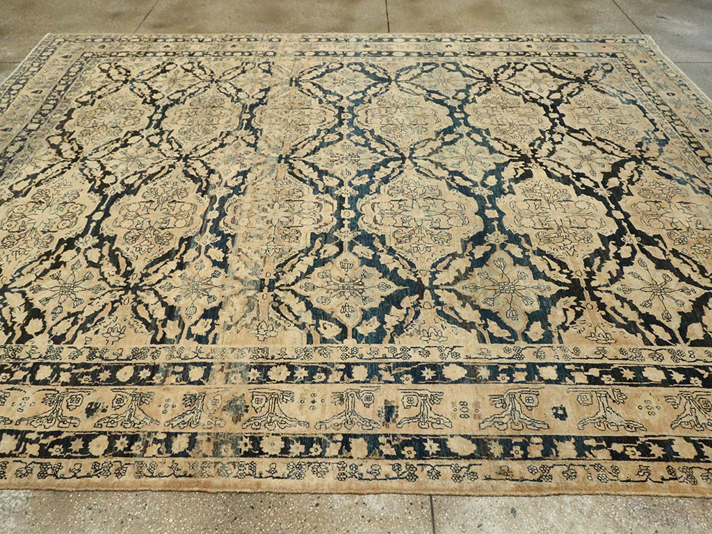 Antique Lavar Kerman Carpet, No.17360 - Galerie Shabab