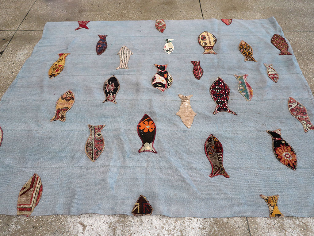 Contemporary Turkish Kilim Accent Rug, No.17367 - Galerie Shabab
