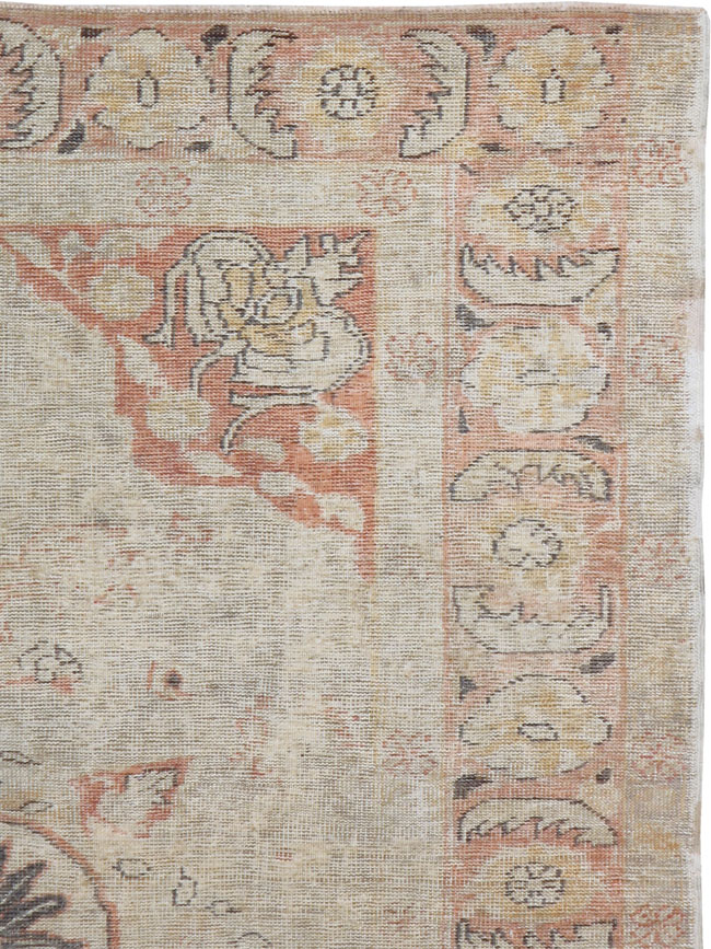 Antique Turkish Ghiordes Rug, No.17395 - Galerie Shabab